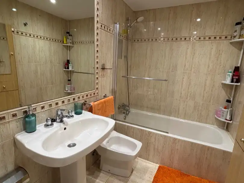 Habitación 110 m², Madrid