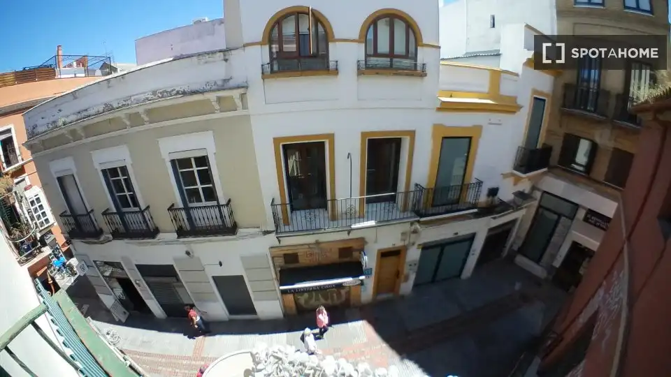 Habitación 63 m², Sevilla