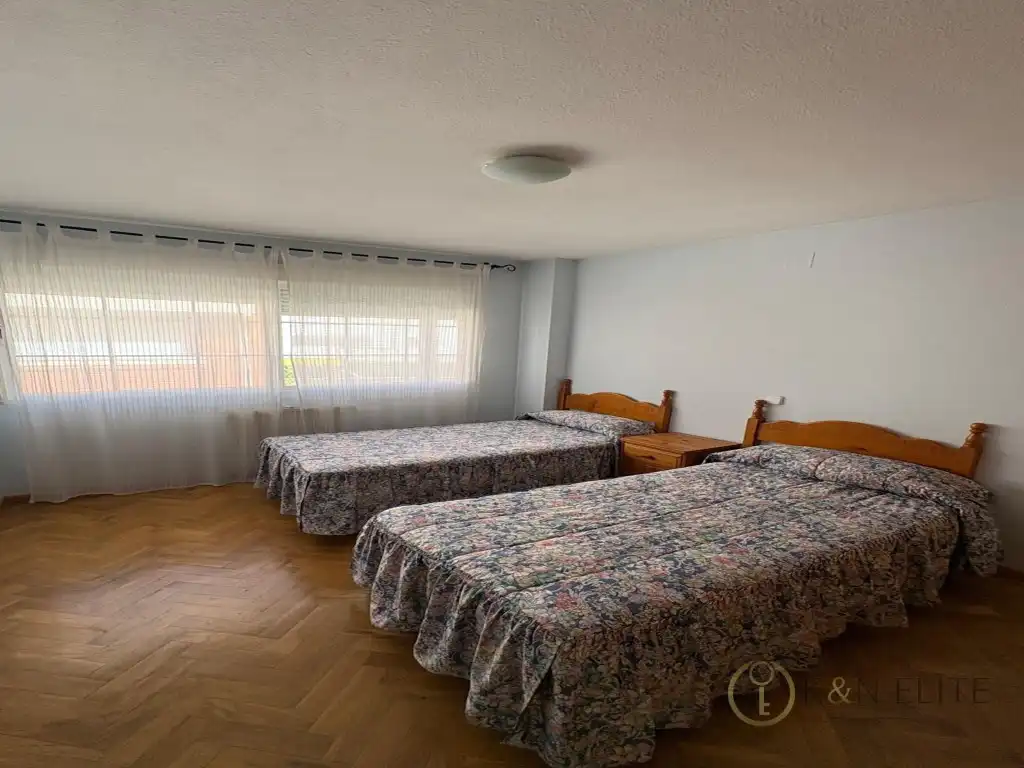 Casa de 240 m² en Alcalá de Henares