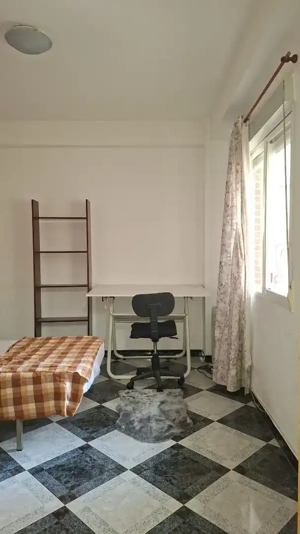 Piso de 86 m² en Granada