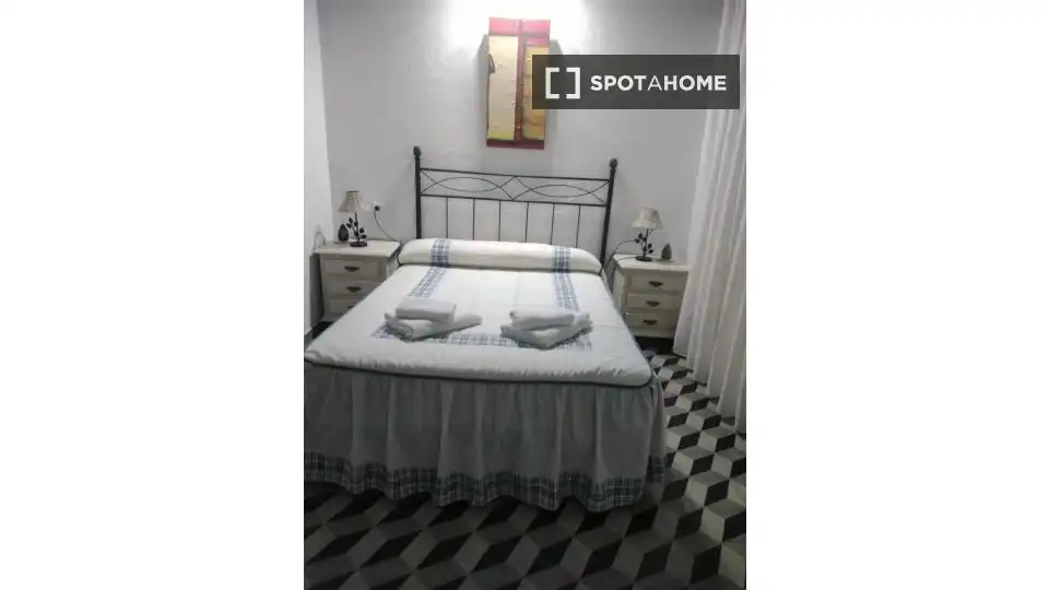 Habitación en alquiler, Encinasola