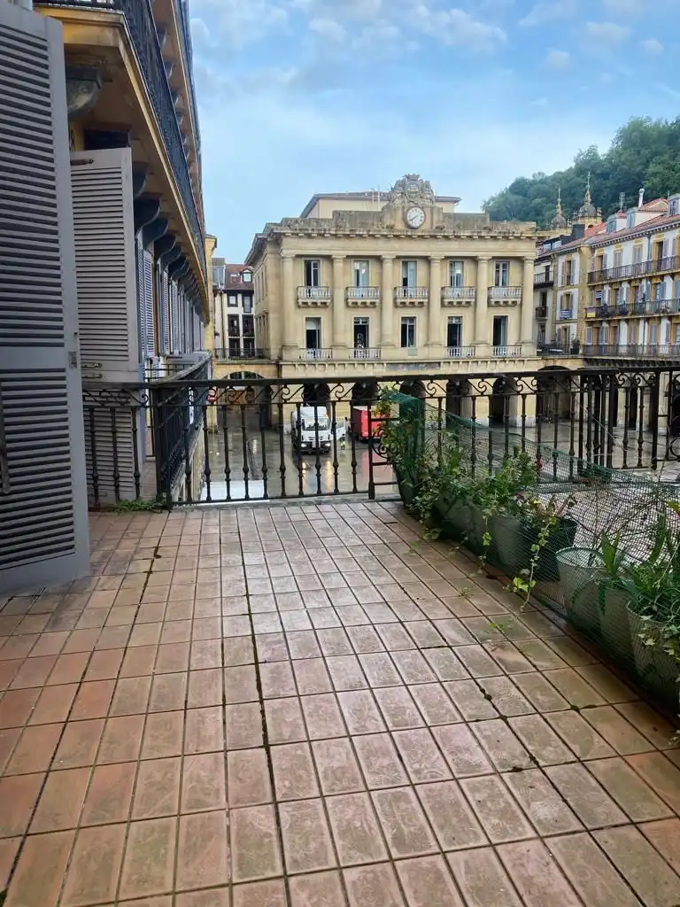 Piso de 90 m² en San Sebastián