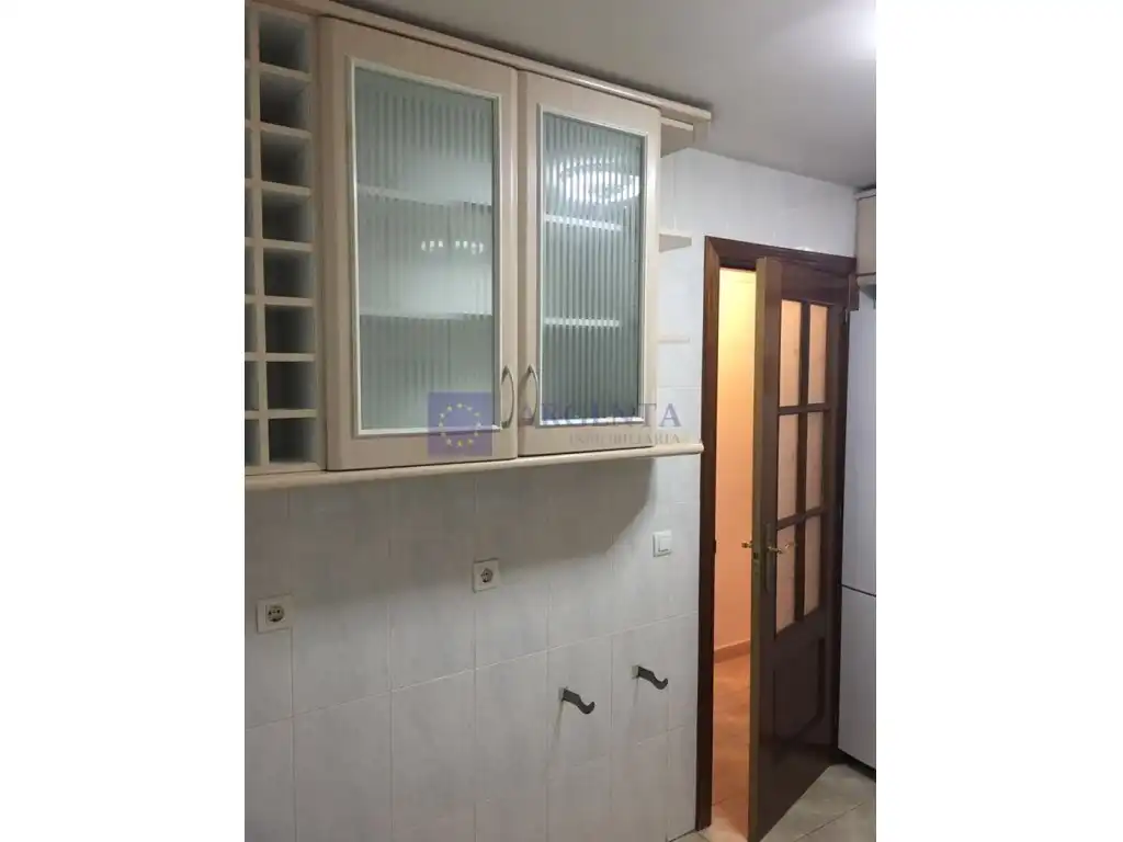 Piso de 100 m² en Cáceres