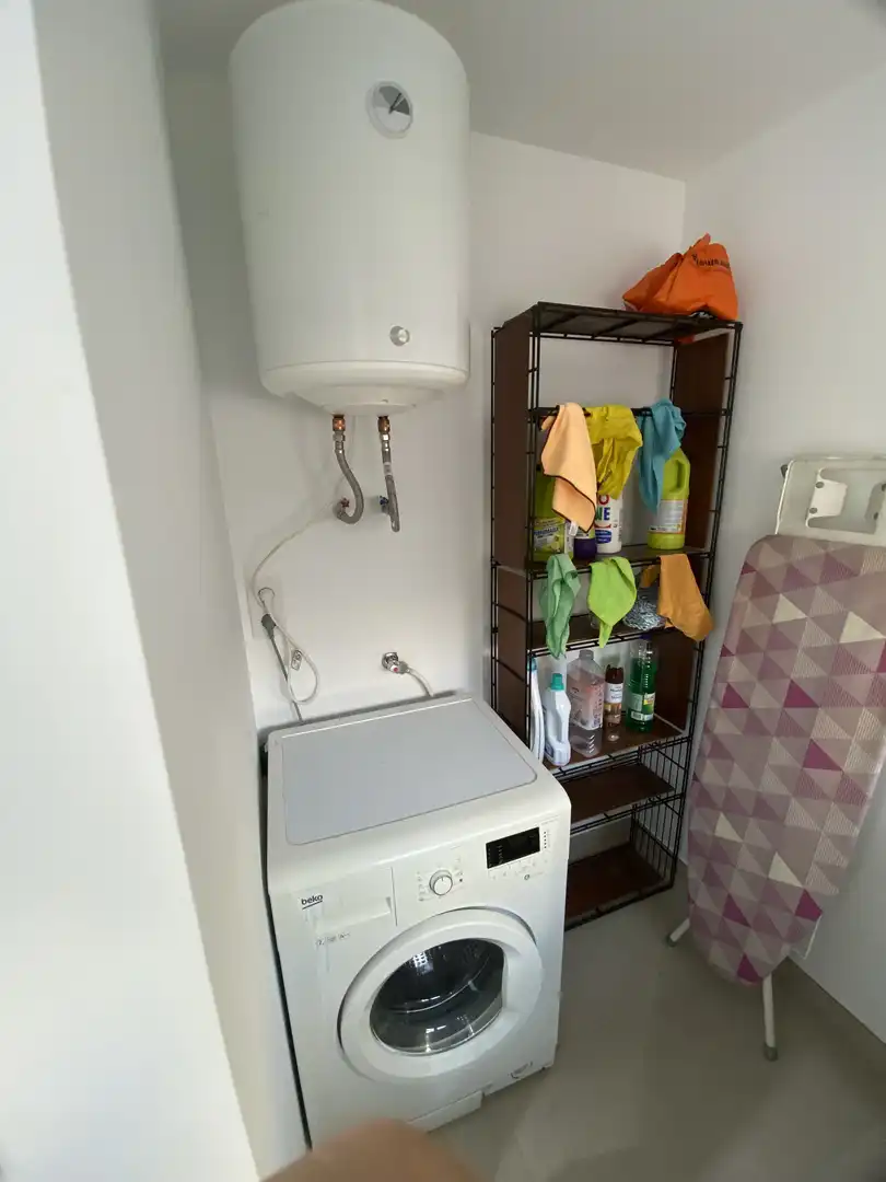 Piso de 85 m² en Almería