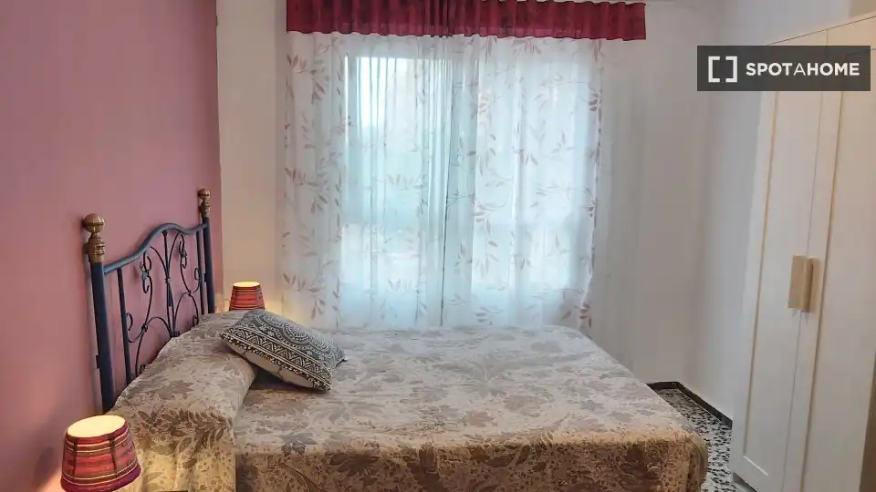 Habitación 100 m², Valencia