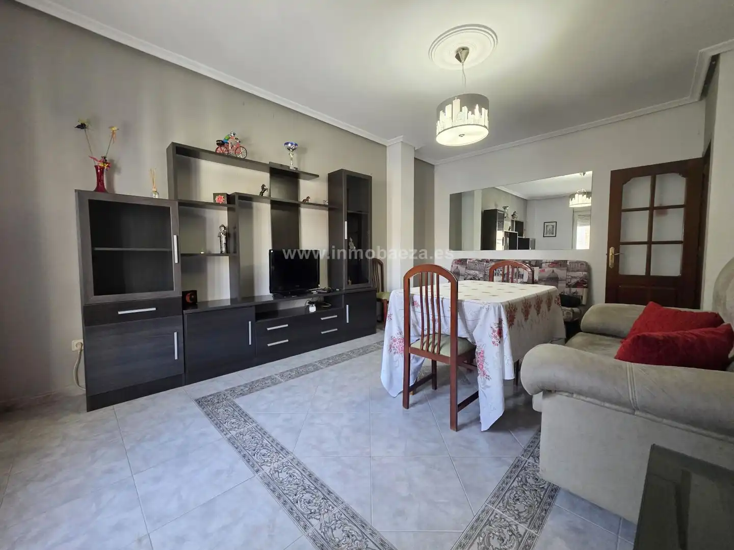 Piso de 110 m² en Baeza