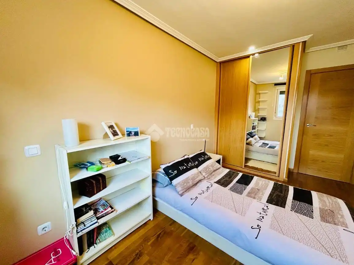 Appartamento 117 m² a Laguna de Duero