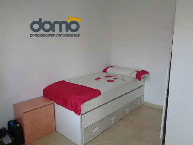 Habitación 75 m², Almería