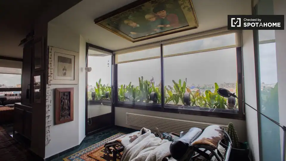 Habitación 375 m², Valencia