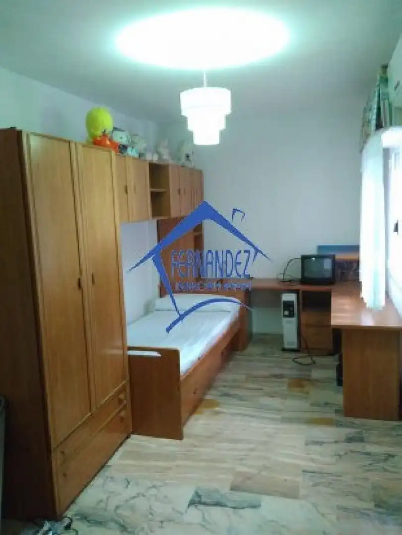 Piso de 80 m² en Cáceres