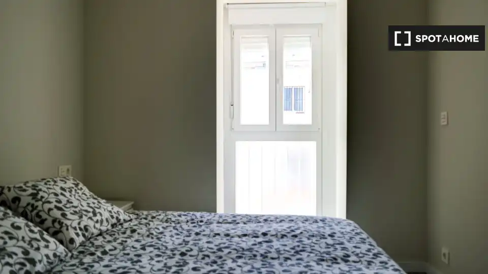 Habitación 58 m², Zaragoza