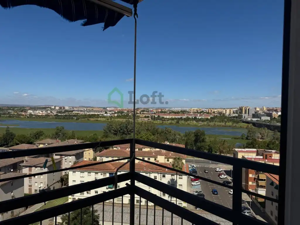 Piso de 110 m² en Badajoz
