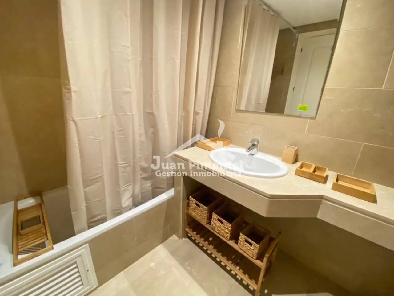 Flat 115 m² in Manilva