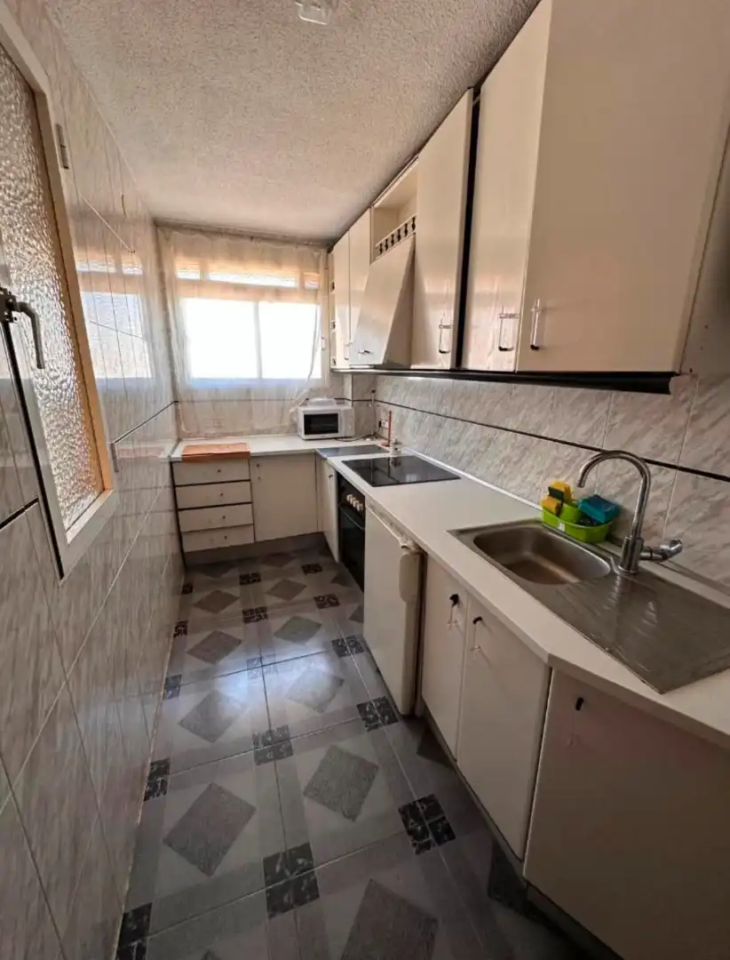 Habitación 90 m², Jaén
