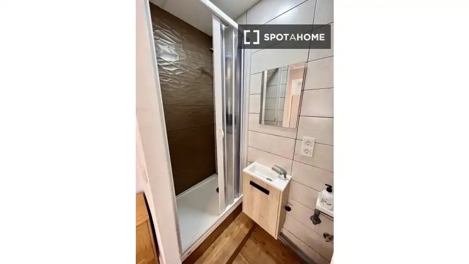 Habitación 104 m², Novelda