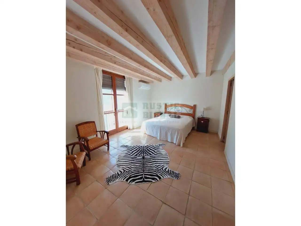House 235 m² in Fontanilles
