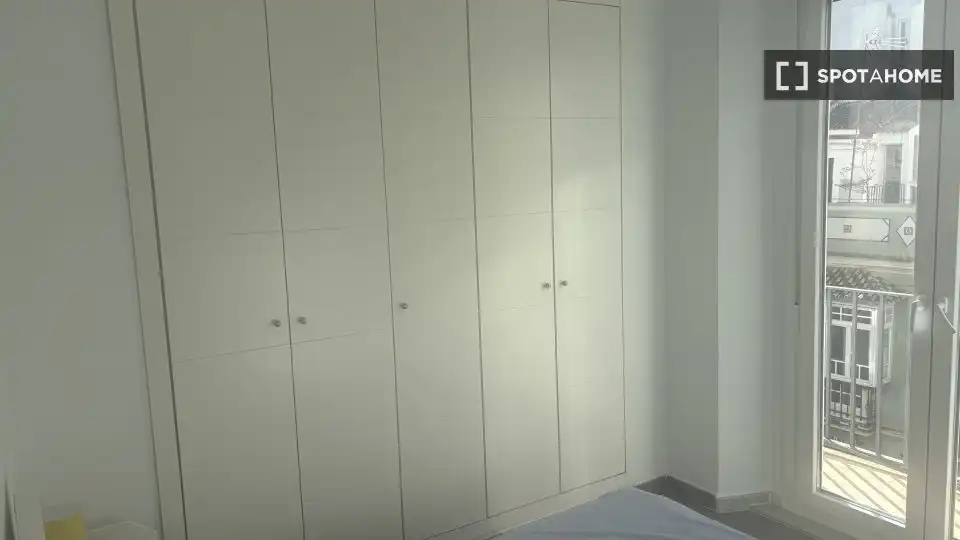 Habitación 74 m², Sevilla