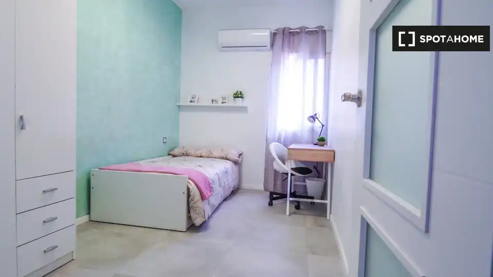Habitació de lloguer, València