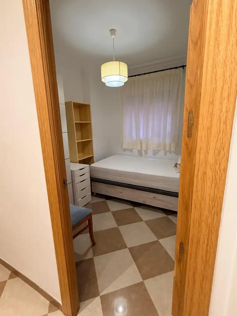 Piso de 100 m² en Granada