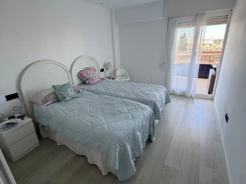 Piso de 130 m² en Santa Pola