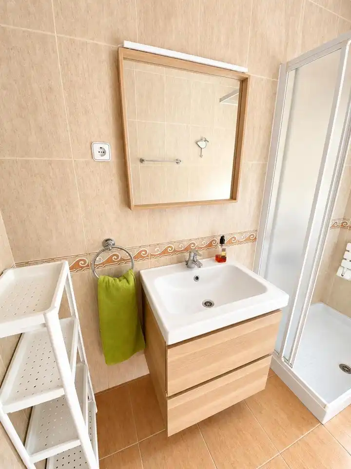 Piso de 77 m² en Granada