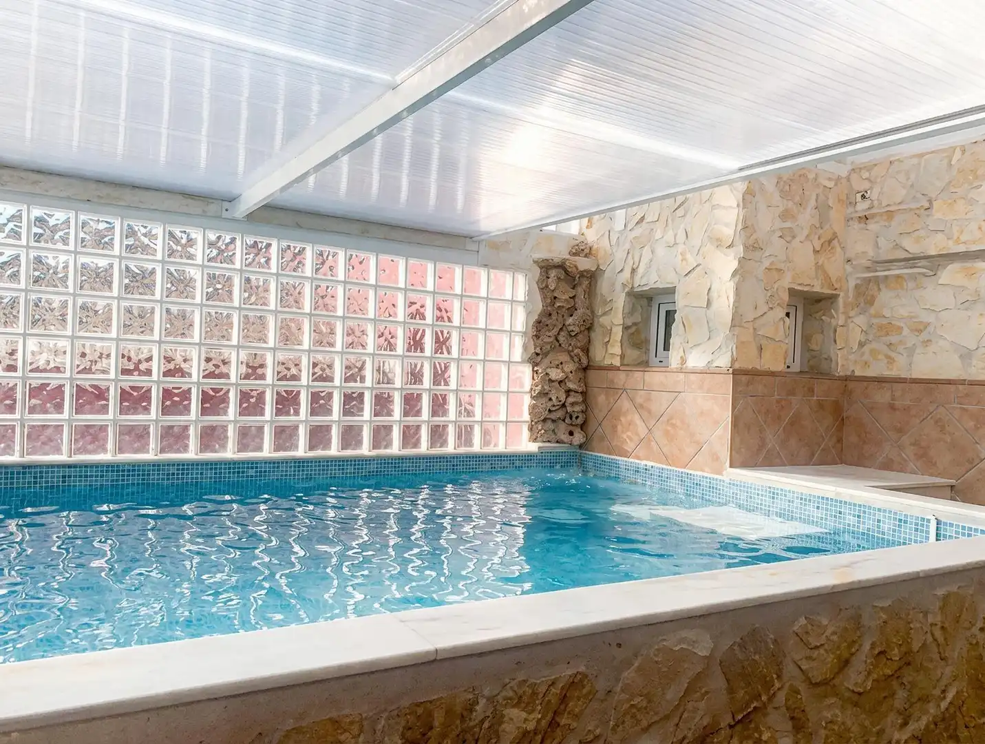 Piso de 350 m² en Huétor Vega