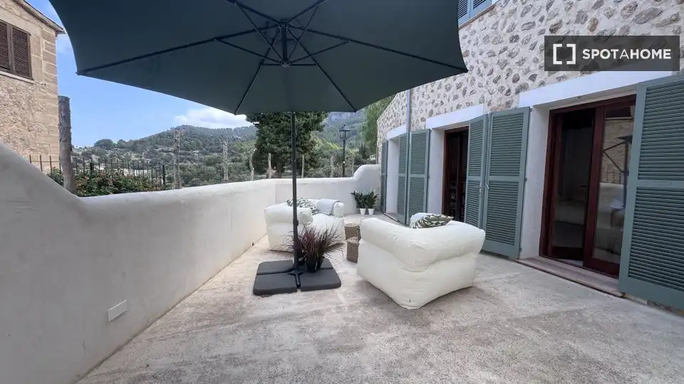 Habitación 104 m², Estellencs