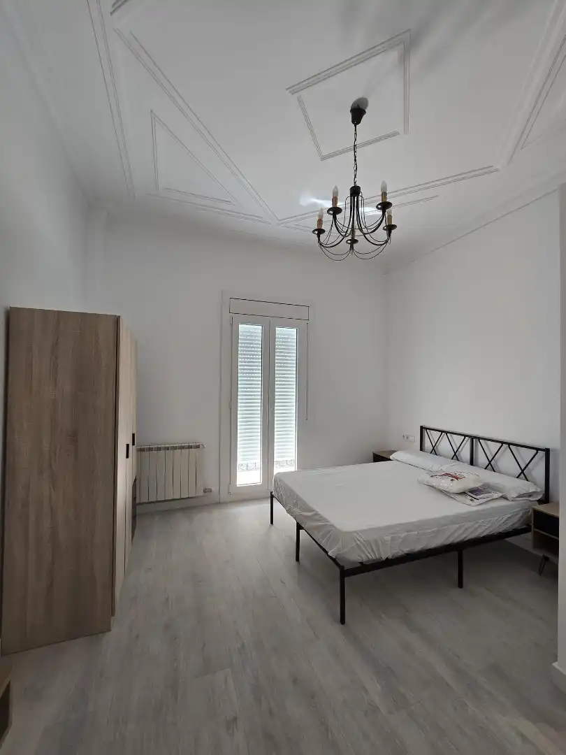 Habitación 135 m², Lérida
