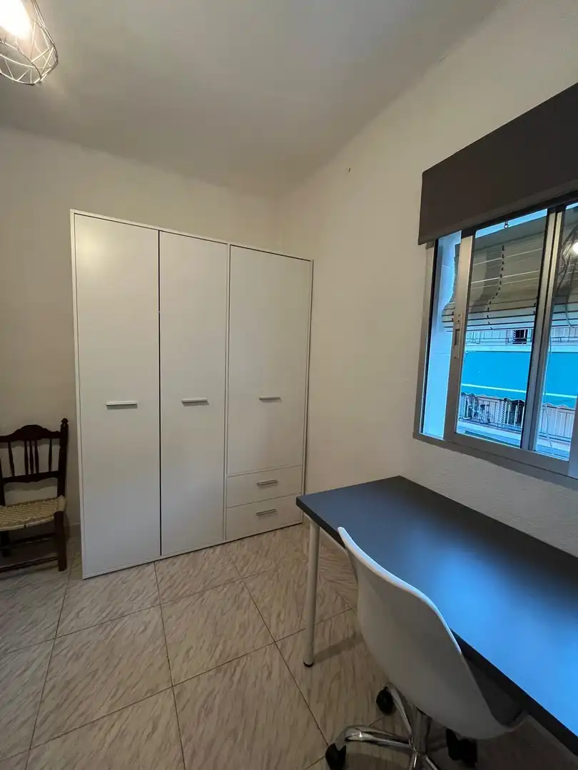 Habitación 76 m², Granada
