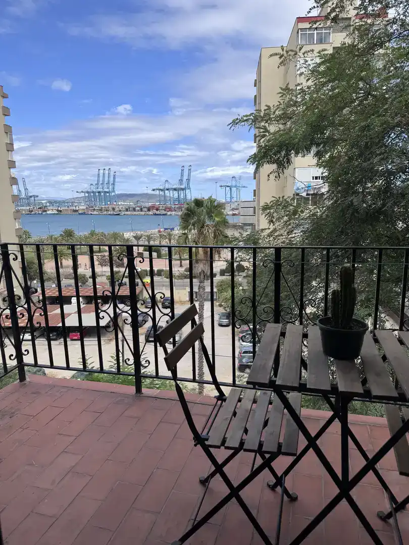 Piso de 80 m² en Algeciras