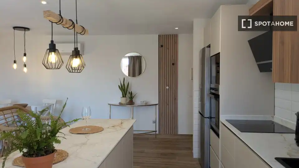 Habitación 90 m², Málaga