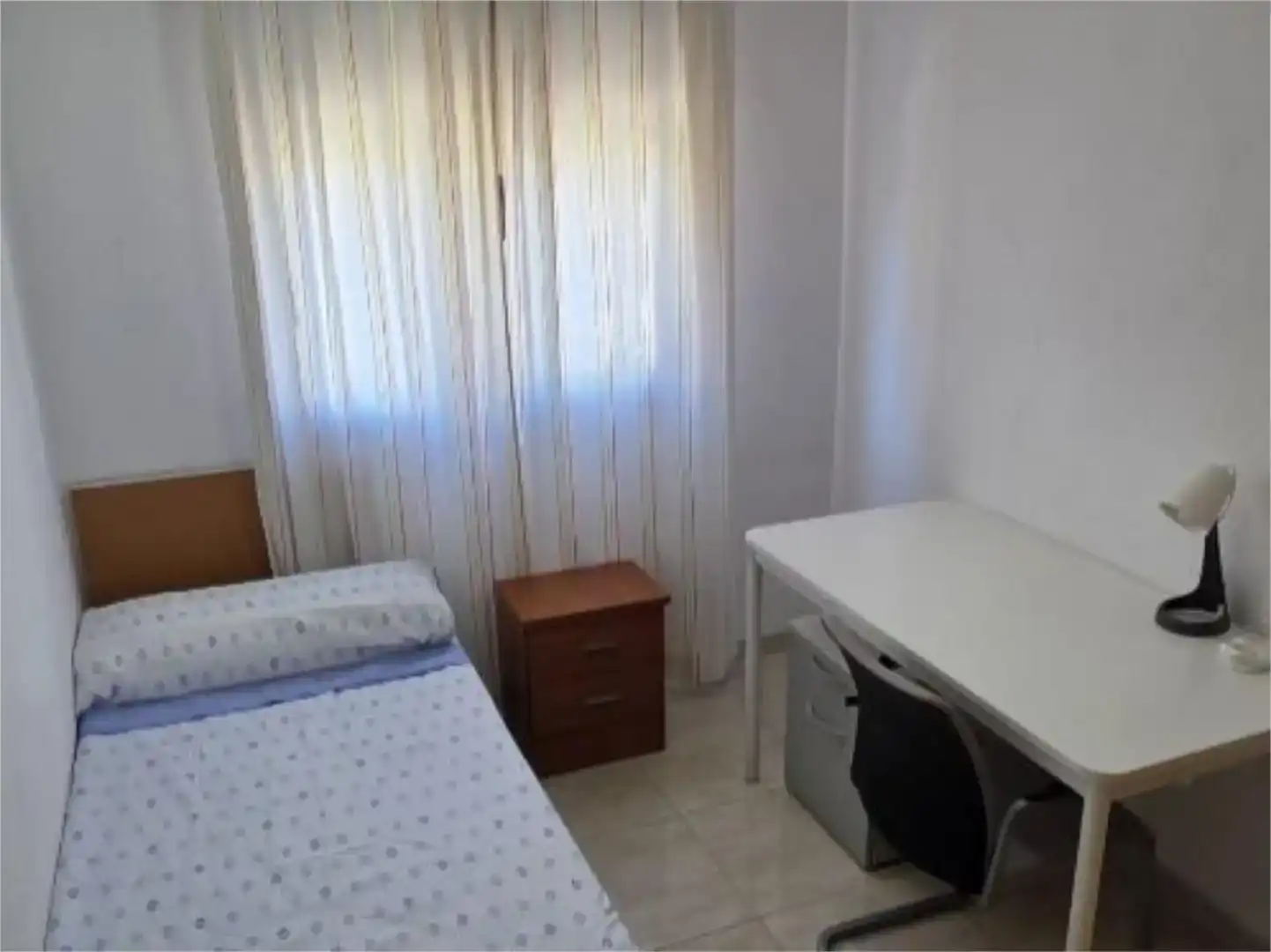 Habitación 95 m², Almería