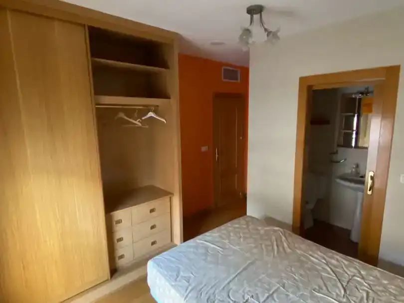 Piso de 95 m² en Granada