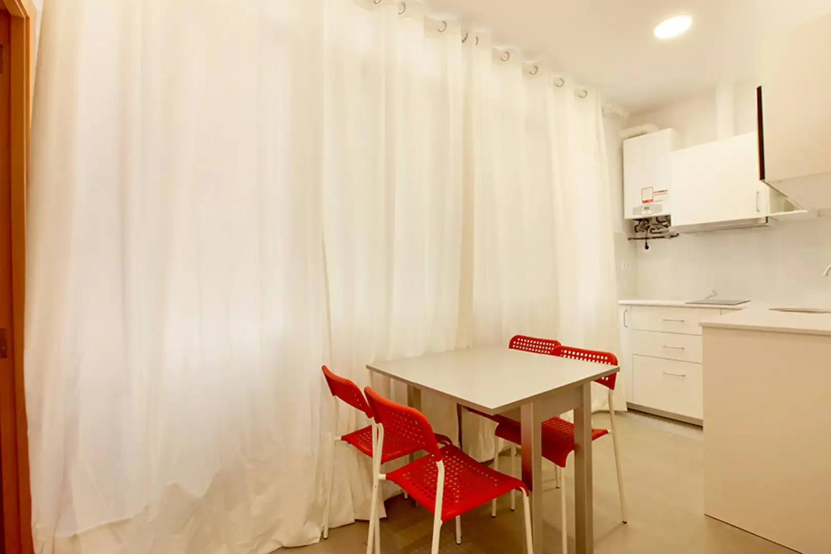 Pis de 25 m² a l'Hospitalet de Llobregat