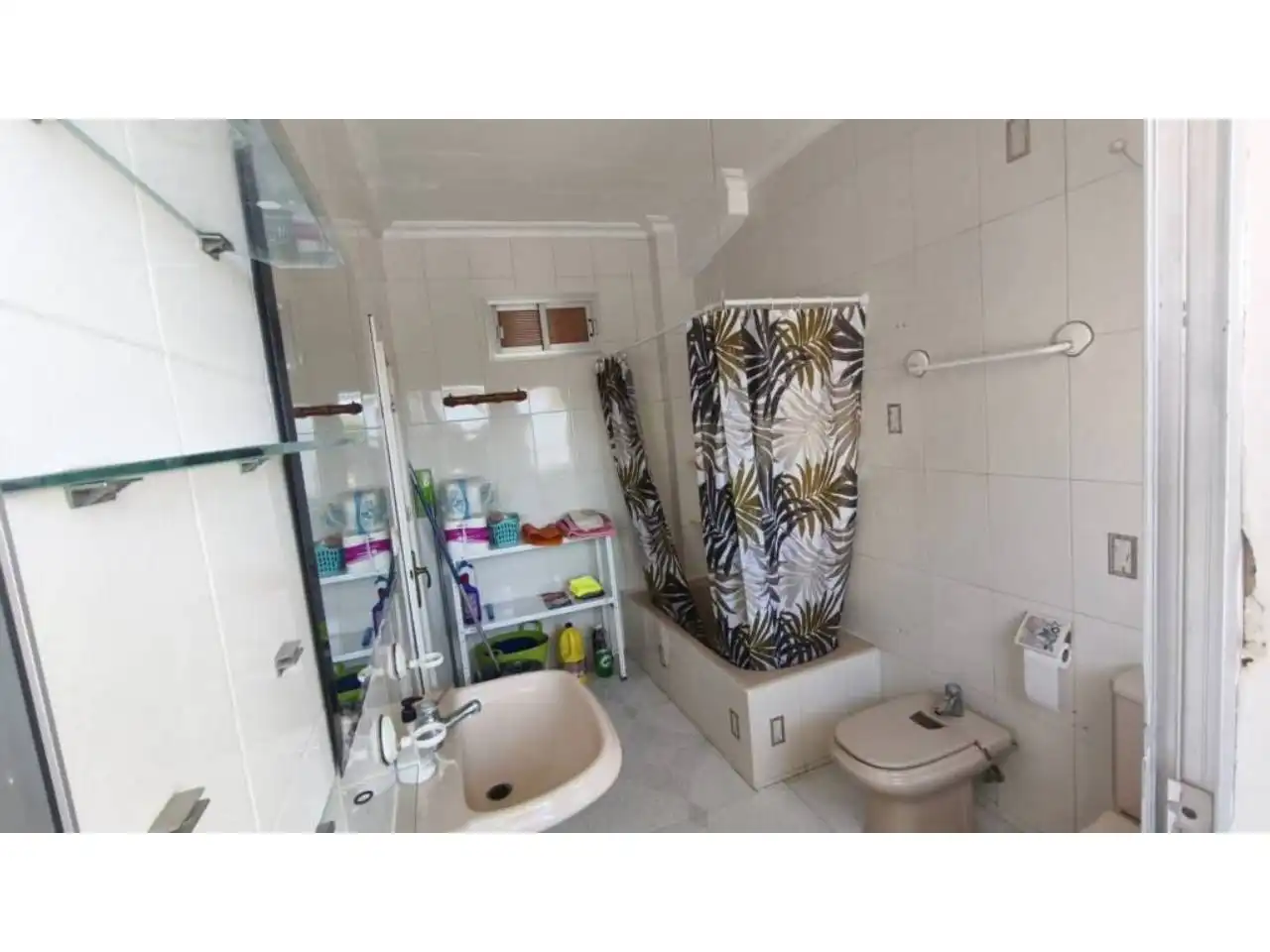 Piso de 101 m² en Almería