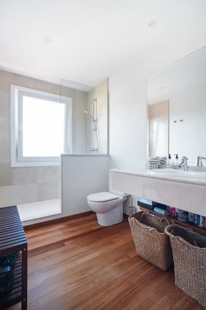 Piso de 310 m² en Oleiros