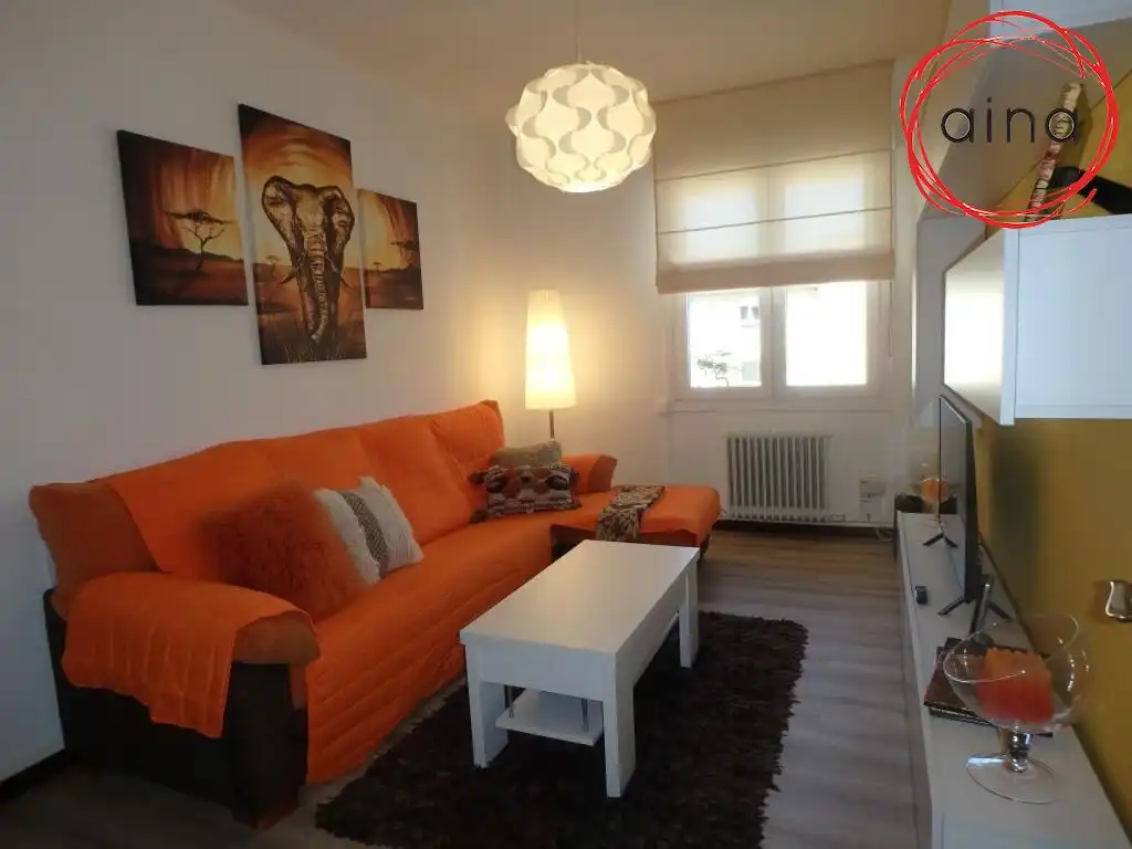 Piso de 80 m² en Pamplona