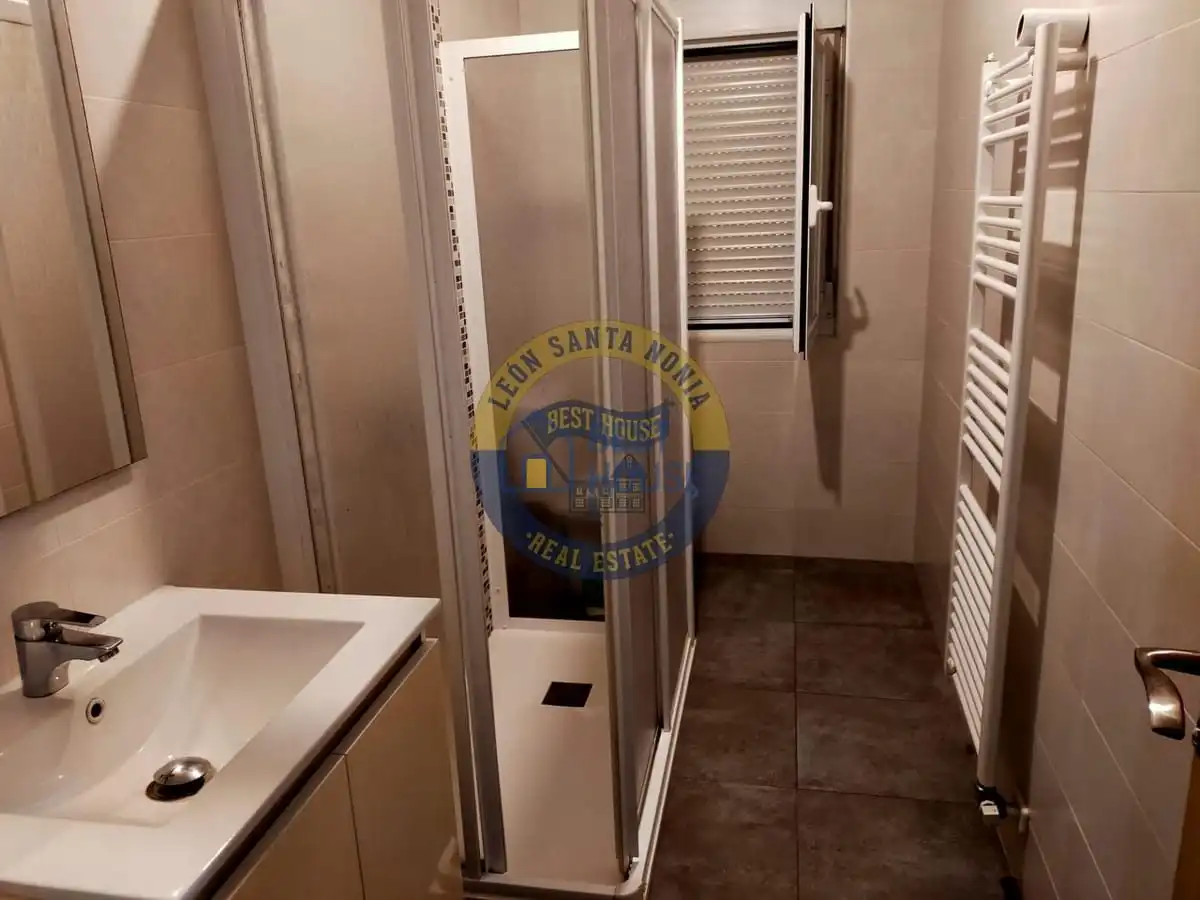 Pis de 70 m² a Lleó