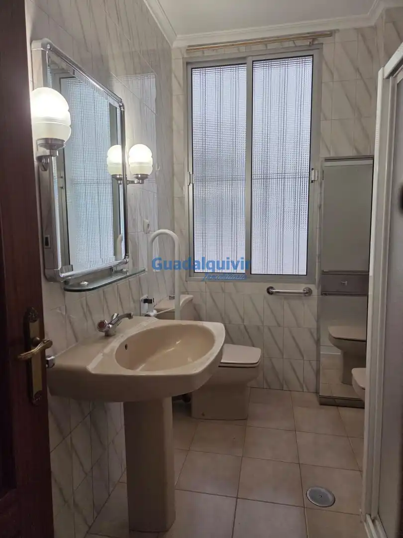Piso de 154 m² en Sevilla