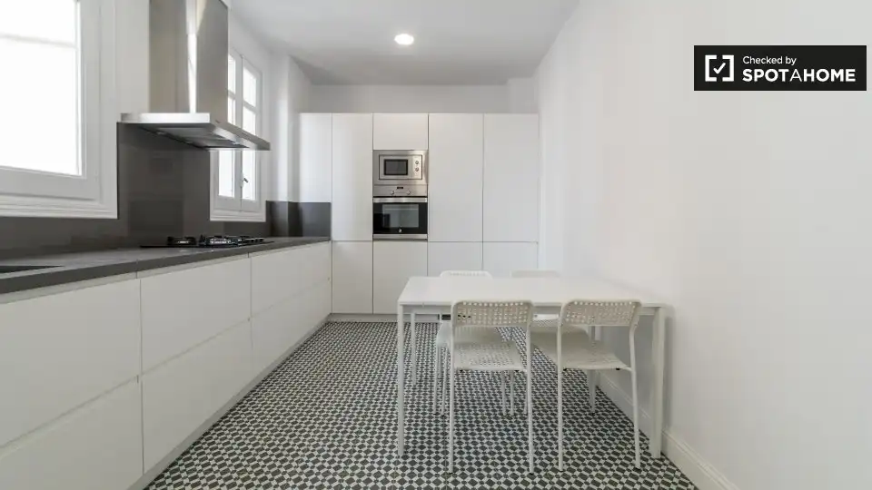 Habitación 150 m², Valencia