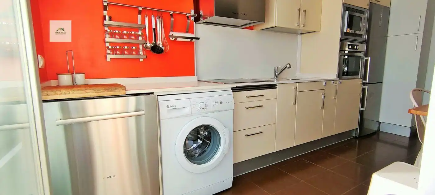 Appartamento 102 m² a Huesca/Uesca