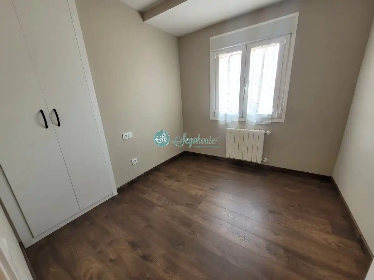 Piso de 100 m² en Segovia