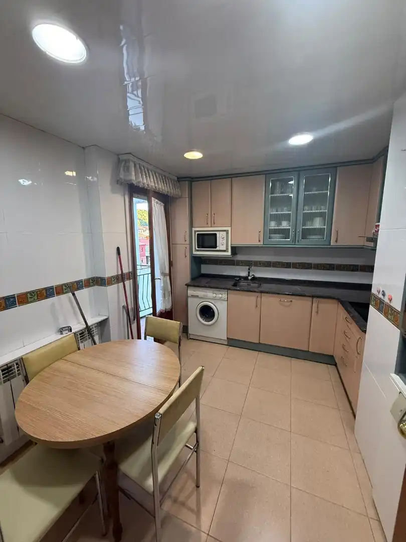 Appartement 97 m² à San Leonardo de Yagüe