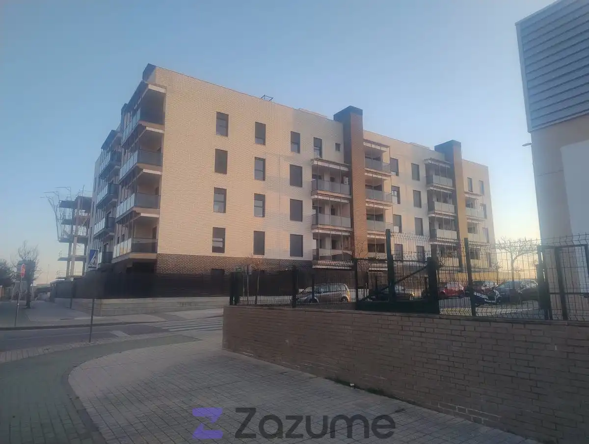 Piso de 80 m² en Cáceres