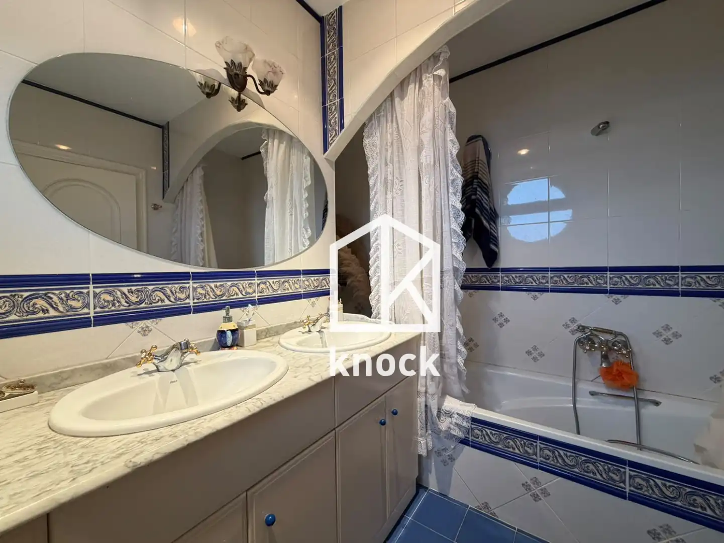 Casa 217 m² a Villaviciosa