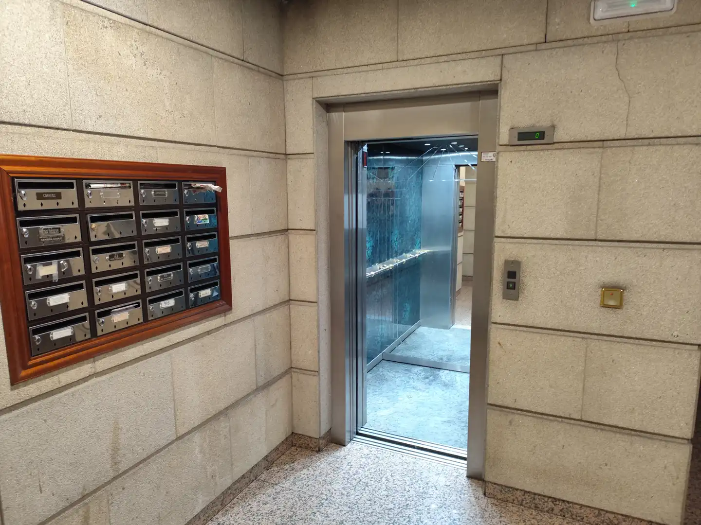 Pis de 82 m² a Ourense