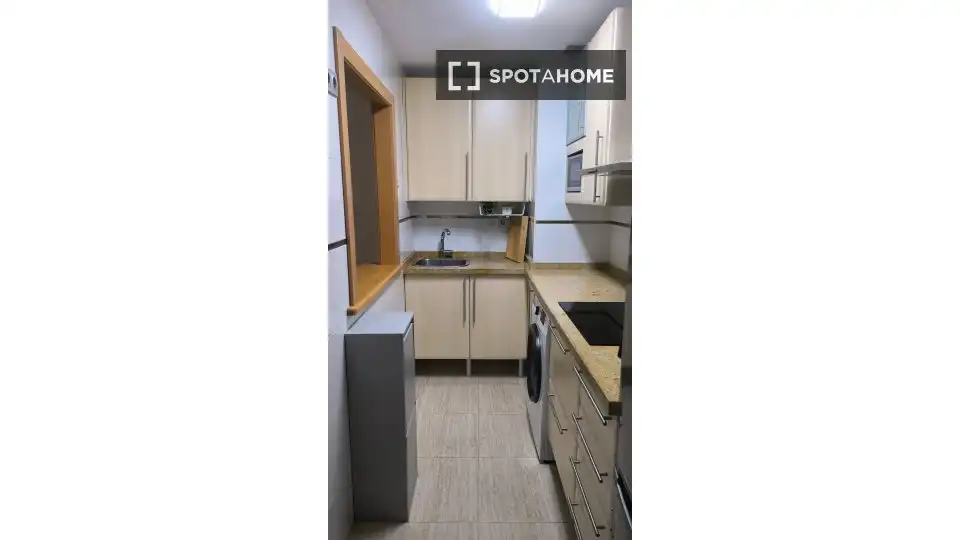 Habitación 58 m², Almería