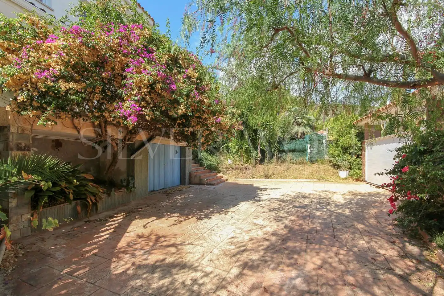 Будинок 434 м² у Castelldefels