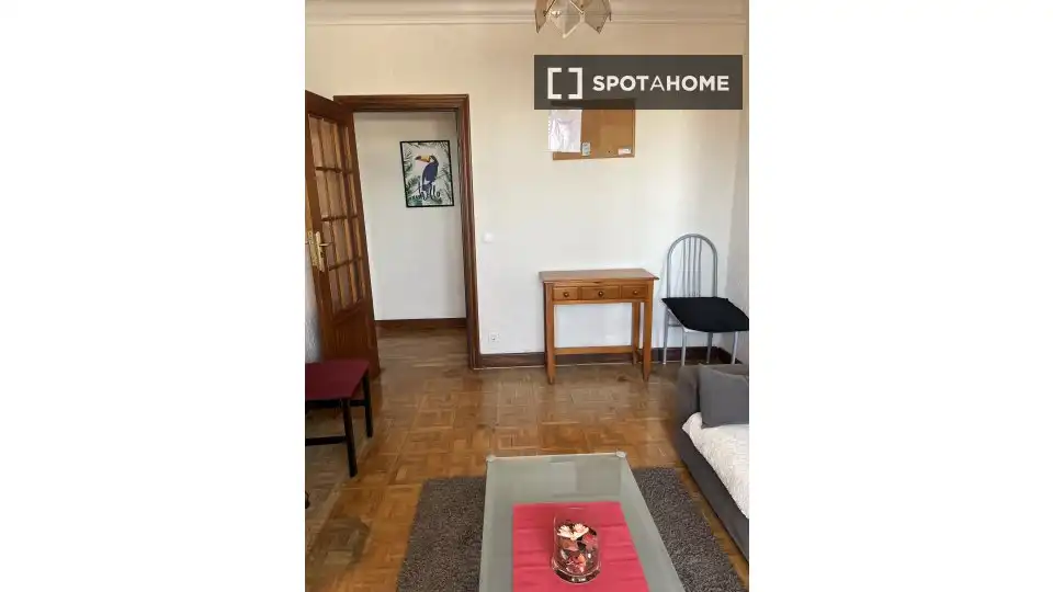 Quarto para alugar, Pamplona / Iruña