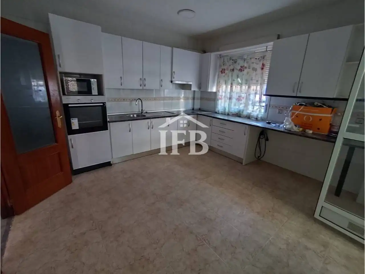 Casa de 193 m² en Badajoz